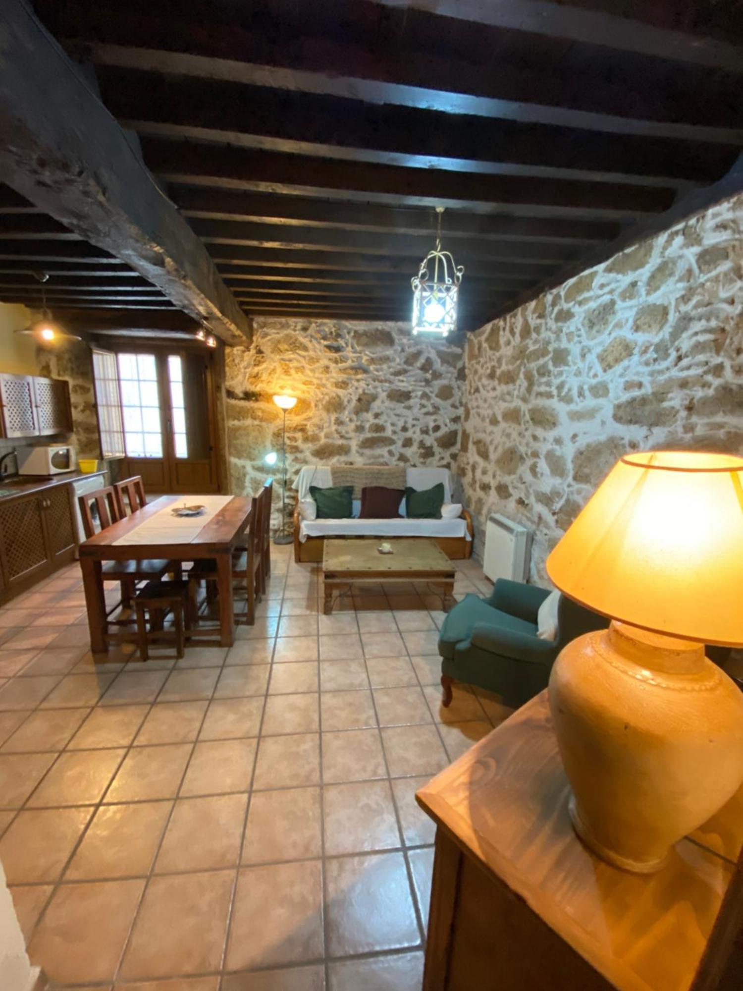 Apartamentos Rurales La Antigua Fonda Канделарио Экстерьер фото