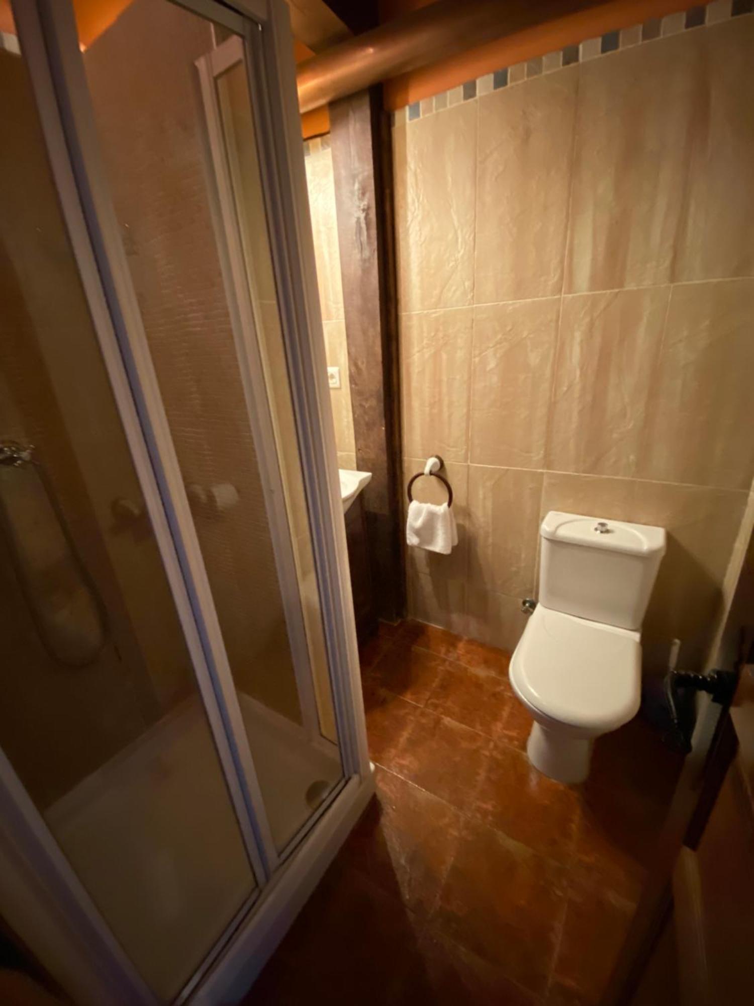 Apartamentos Rurales La Antigua Fonda Канделарио Экстерьер фото
