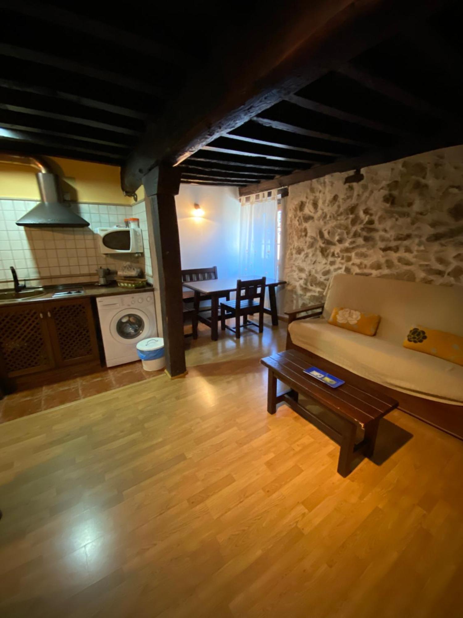 Apartamentos Rurales La Antigua Fonda Канделарио Экстерьер фото
